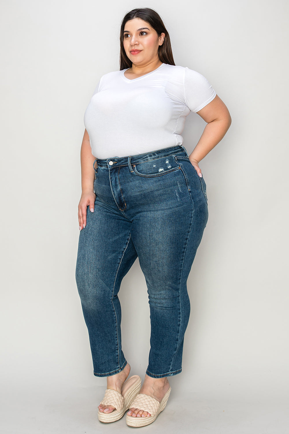 Vaqueros ajustados de cintura alta con control de abdomen de tamaño completo de Judy Blue