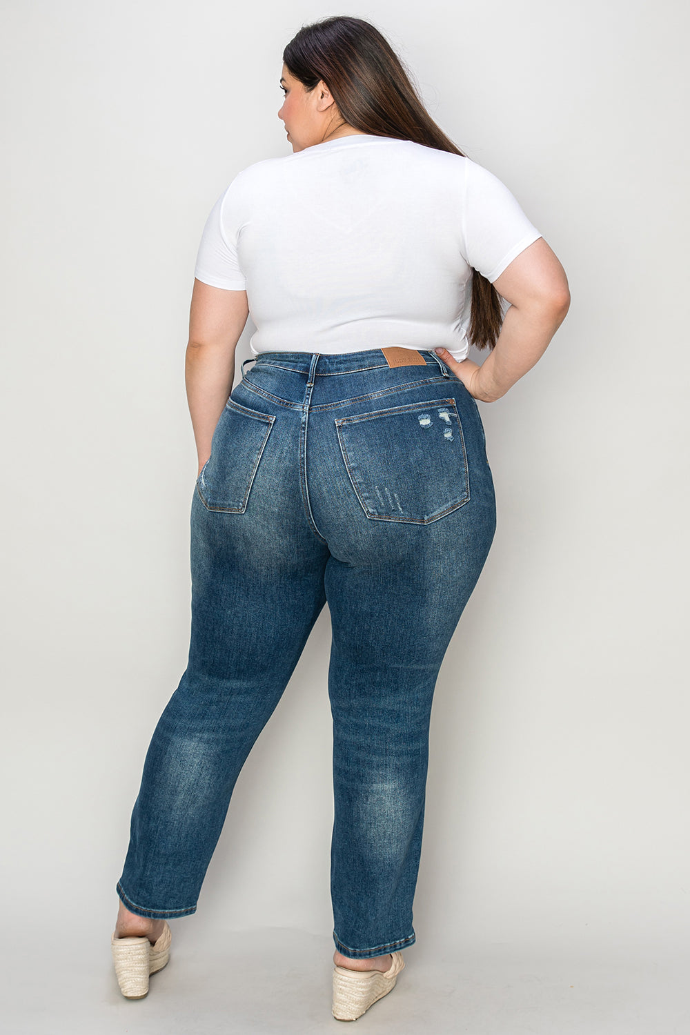 Vaqueros ajustados de cintura alta con control de abdomen de tamaño completo de Judy Blue