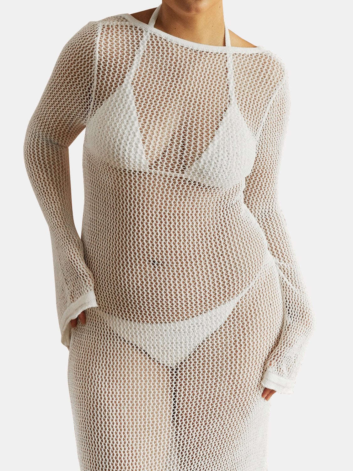 Vestido playero calado con espalda descubierta y mangas acampanadas