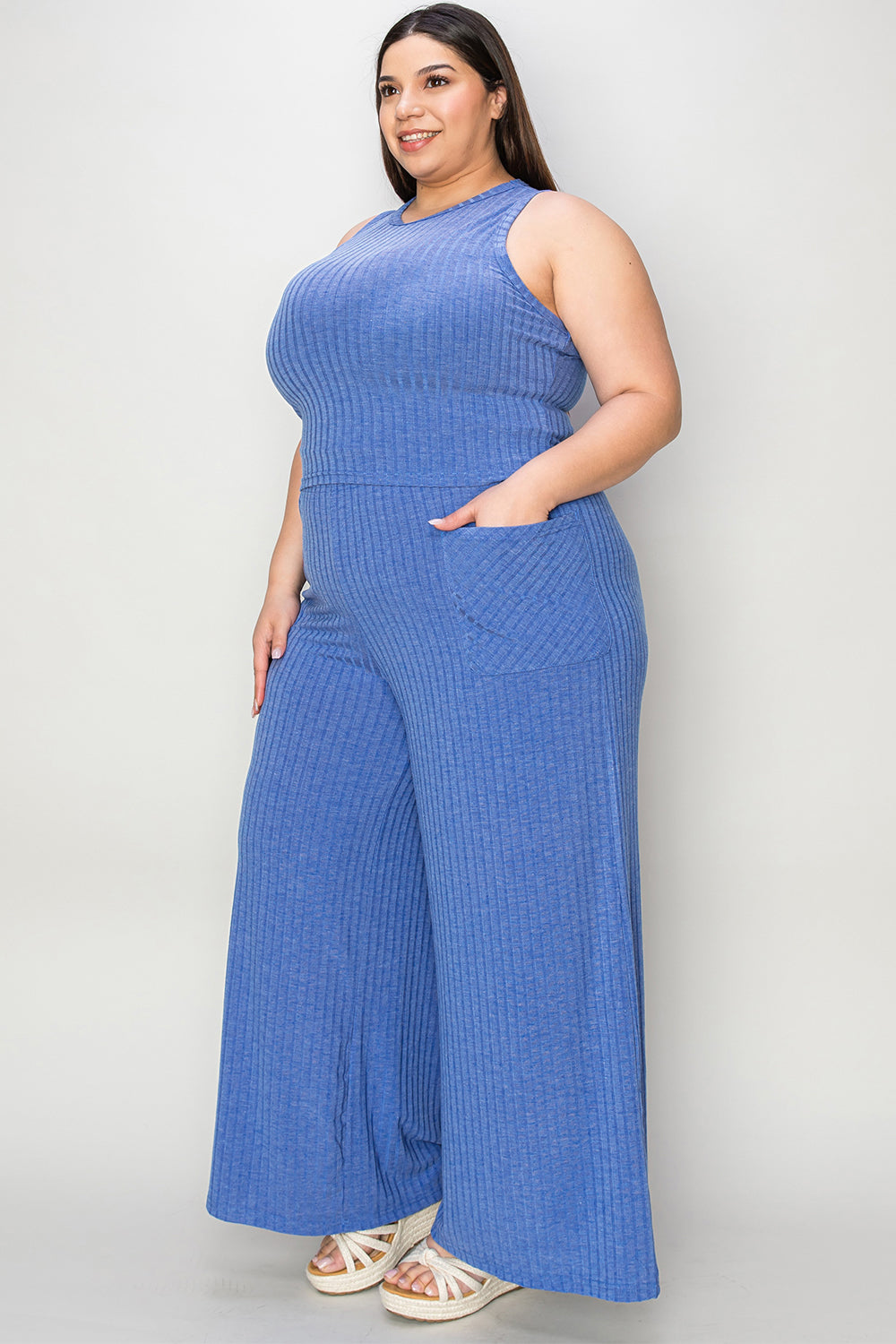 Conjunto básico Bae de camiseta de tirantes acanalada de talla grande y pantalones de pierna ancha