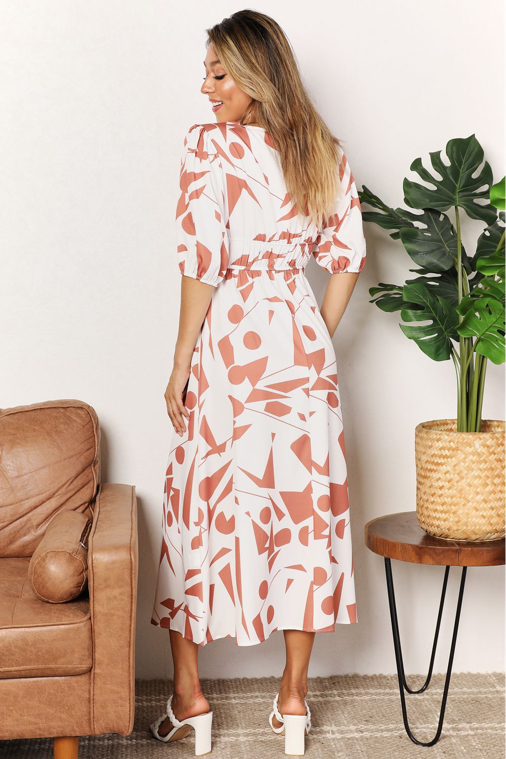 Vestido estampado con mangas globo y sobrepelliz