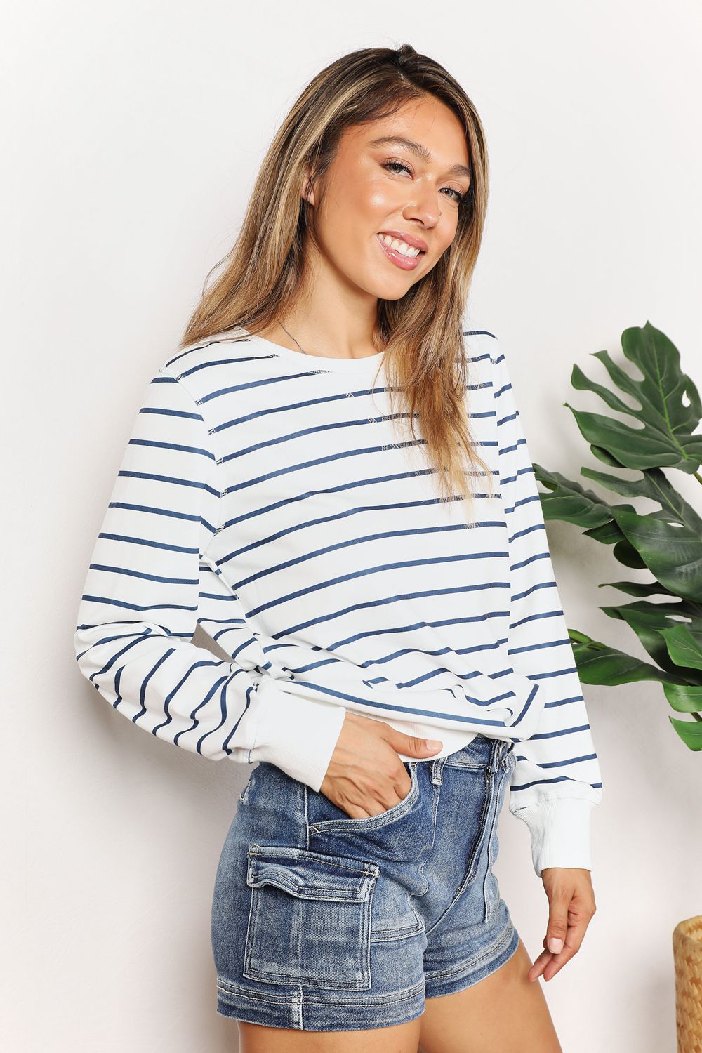 Top de cuello redondo y manga larga a rayas Double Take
