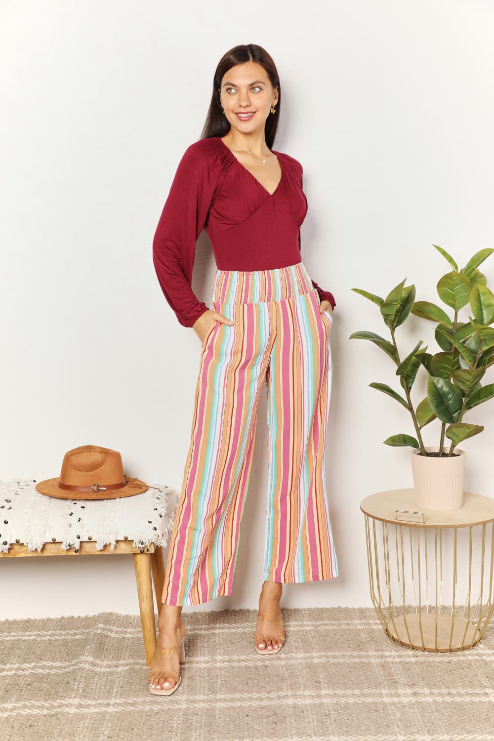Pantalones de cintura fruncida a rayas con bolsillos Double Take