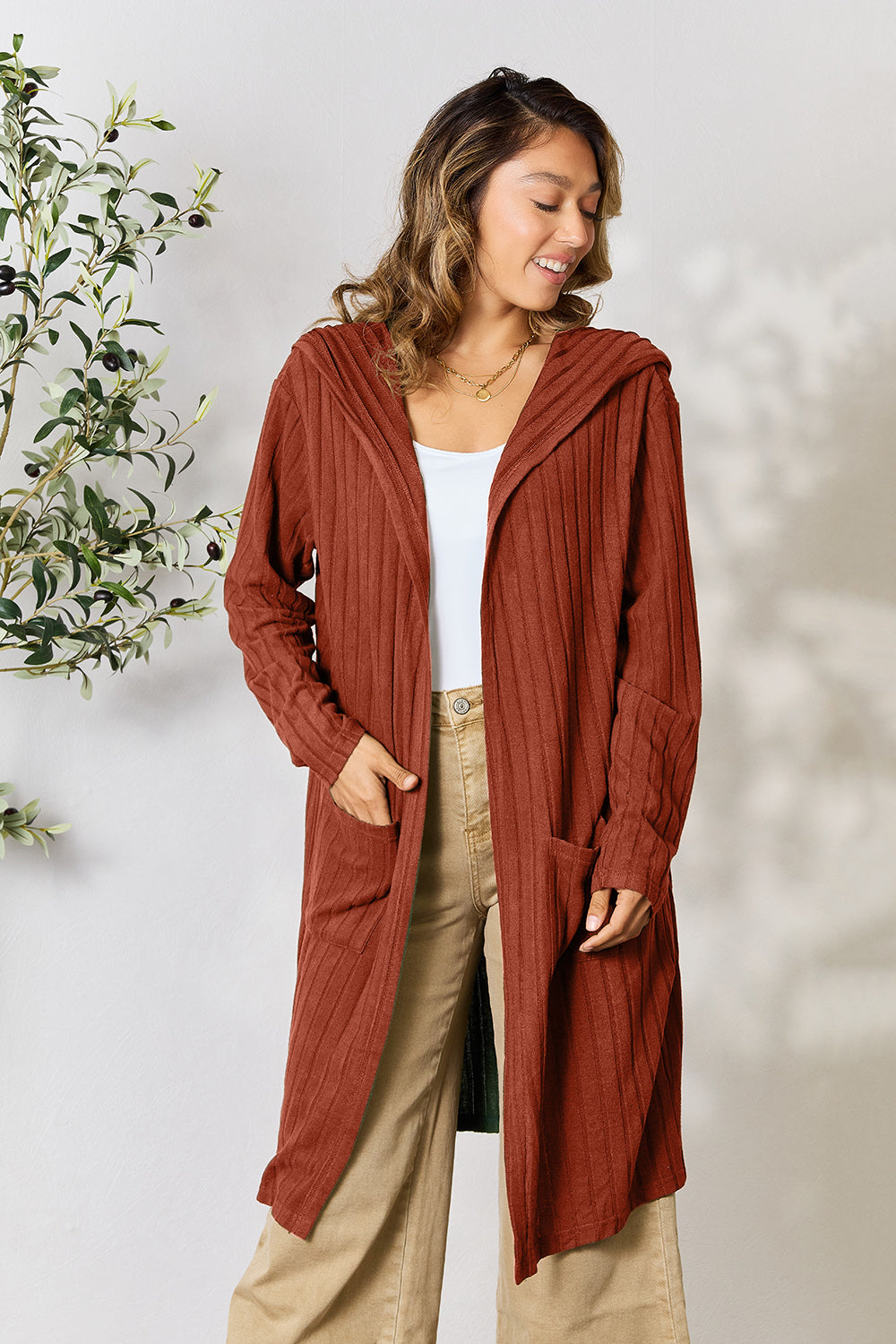 Suéter cárdigan con capucha y talla grande básico de Bae
