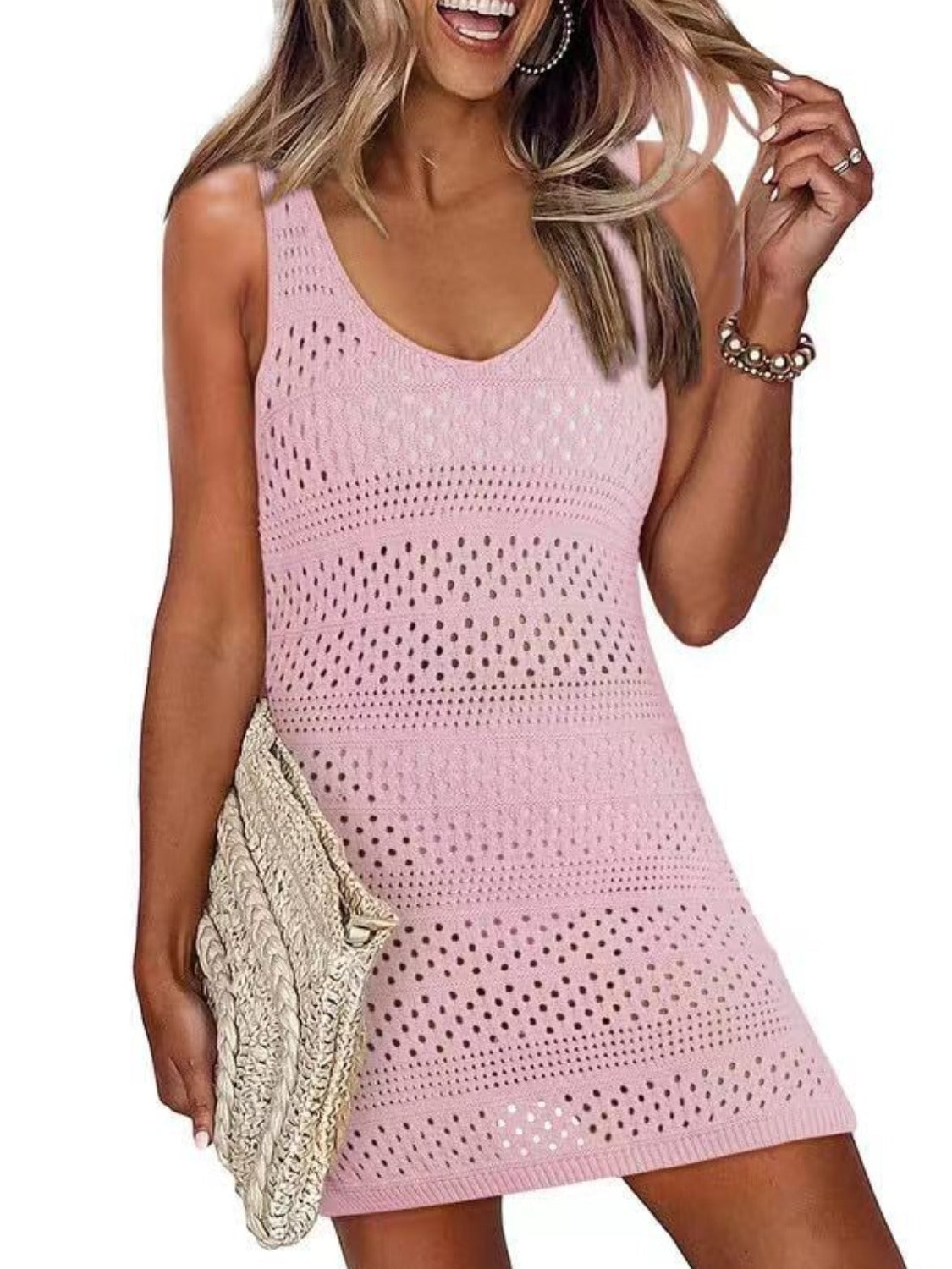 Vestido playero calado con escote redondo