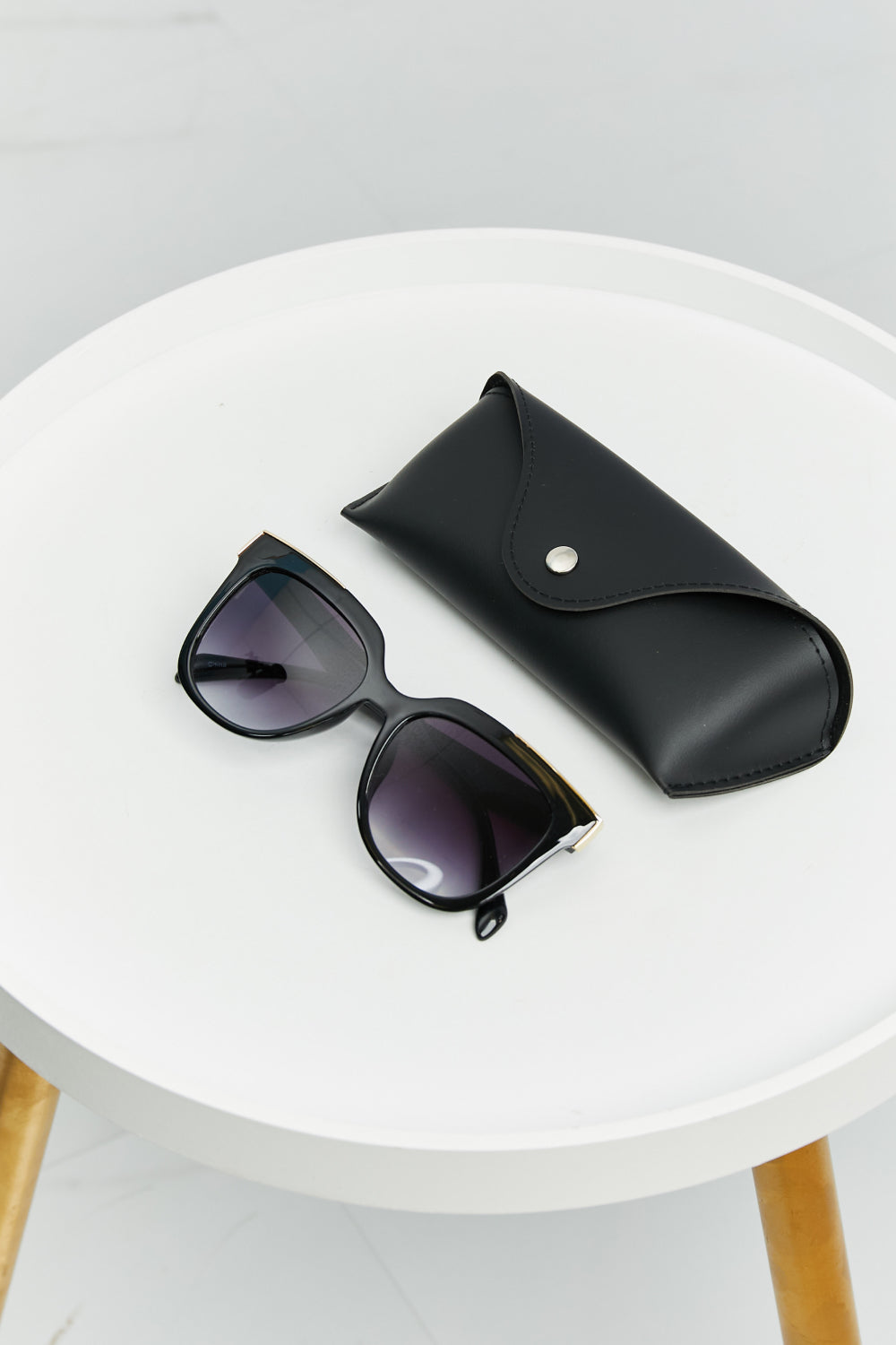 Gafas de sol cuadradas con montura de policarbonato