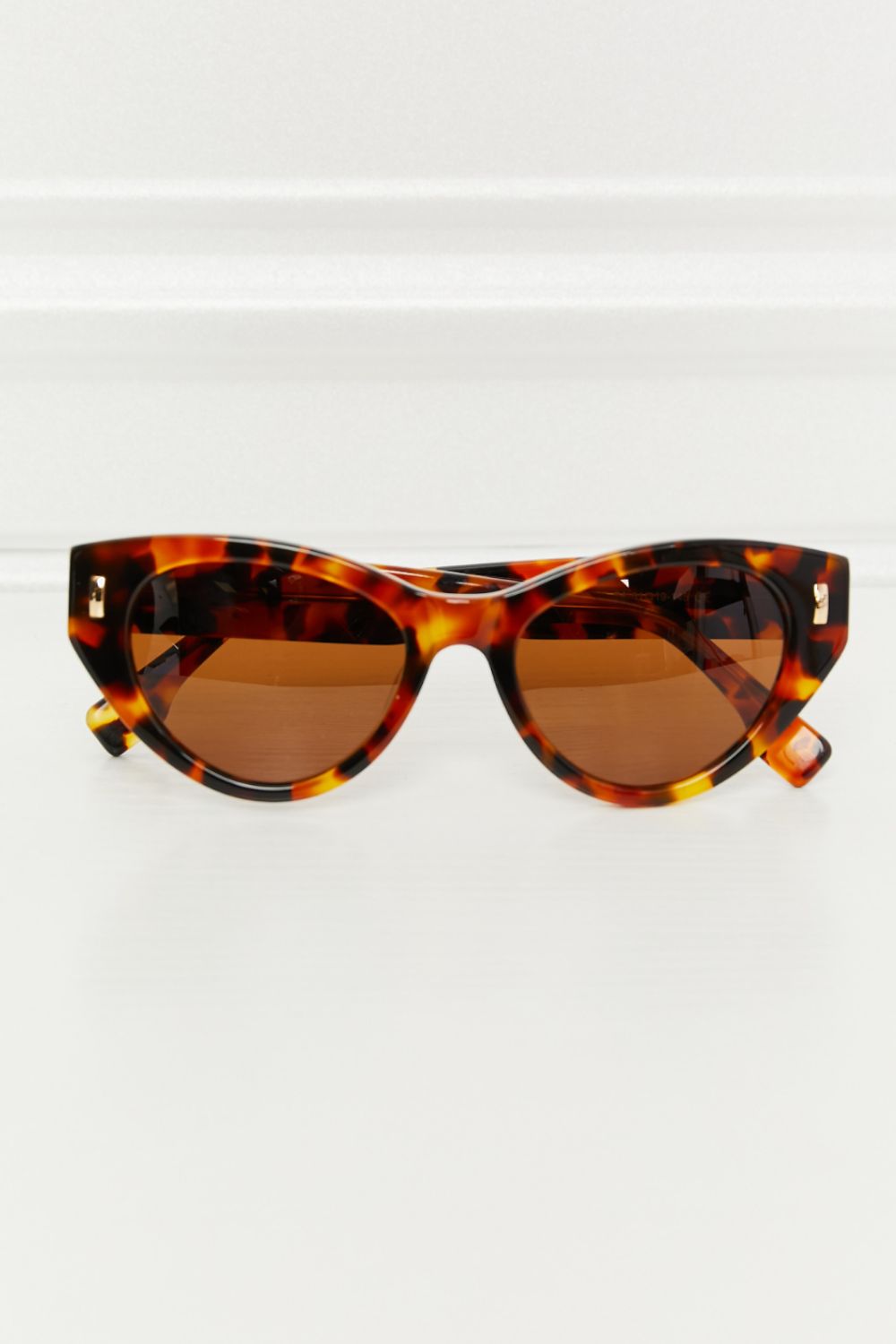 Gafas de sol con montura de acetato de carey