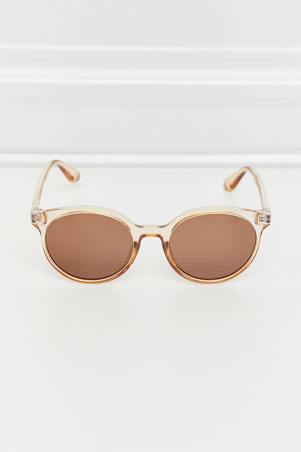 Gafas de sol redondas con montura completa de policarbonato