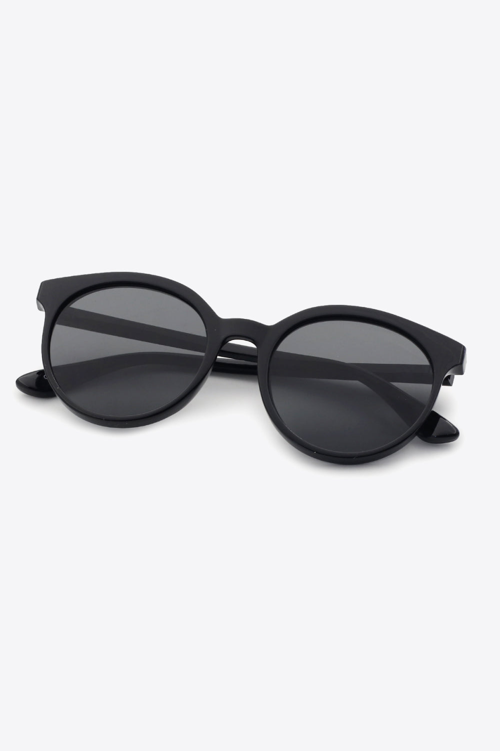 Gafas de sol redondas con montura completa de policarbonato