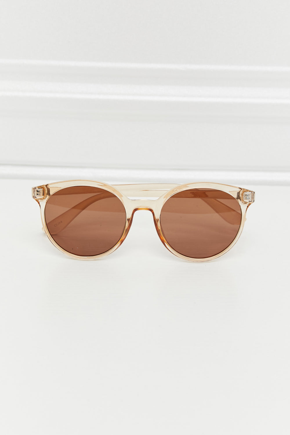 Gafas de sol redondas con montura completa de policarbonato