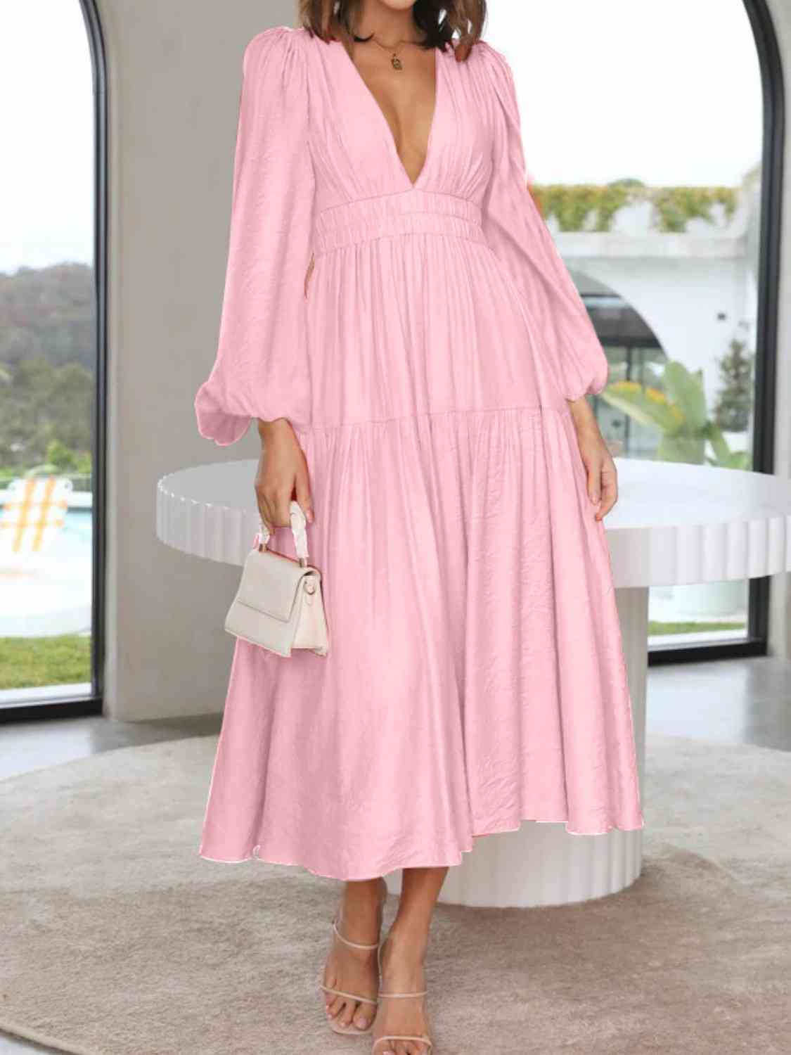 Vestido largo liso con escote en V profundo y mangas globo