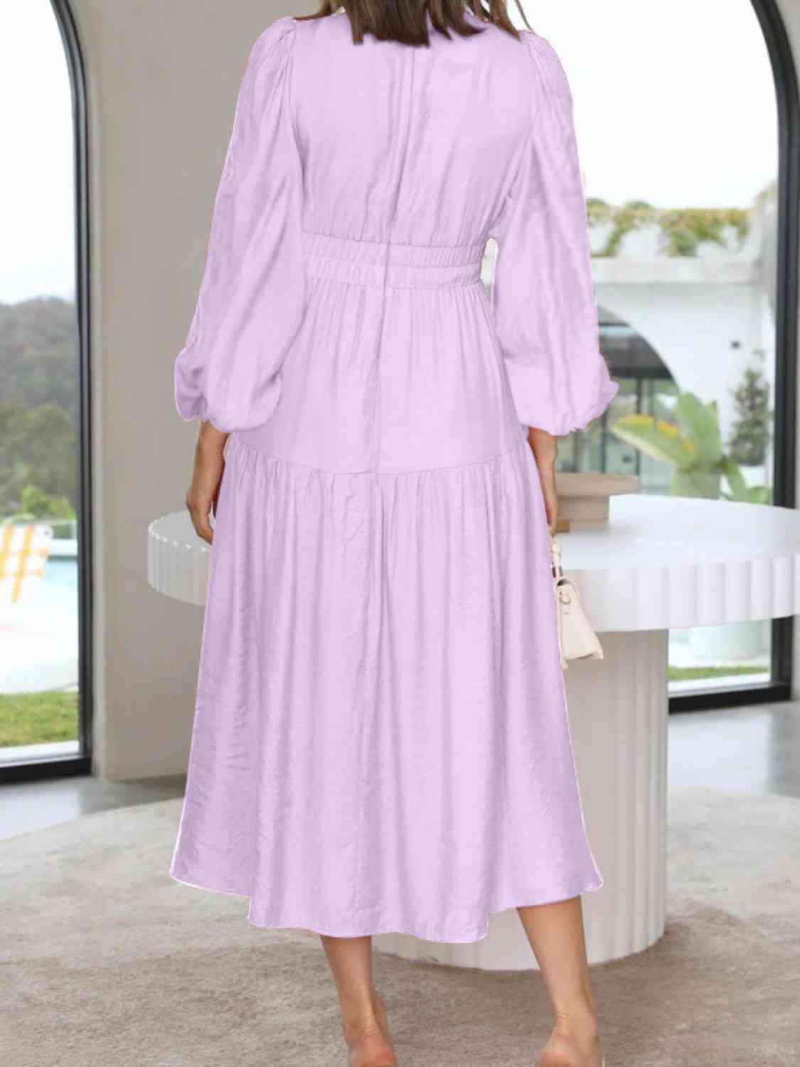 Vestido largo liso con escote en V profundo y mangas globo