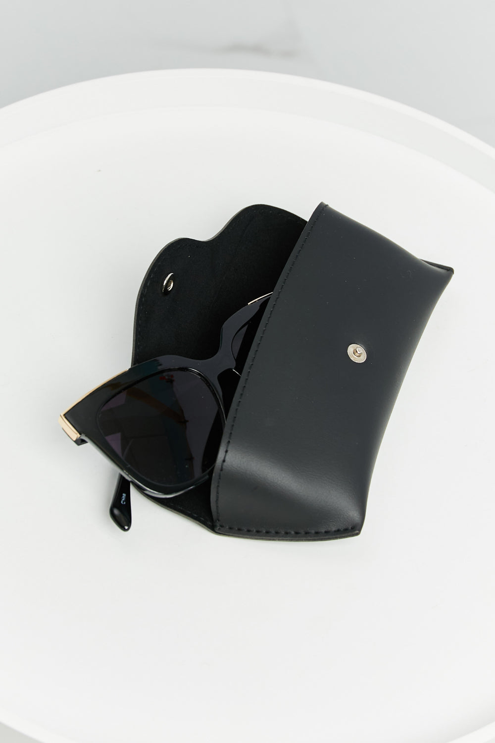 Gafas de sol híbridas de metal y plástico con montura completa
